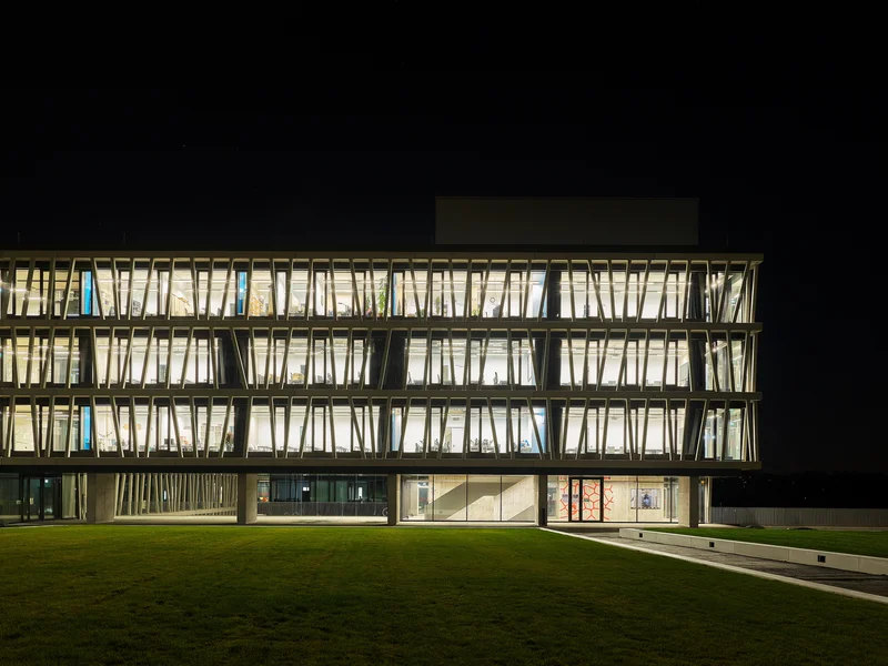 IFIB Interfaculty Institute of Biochemistry