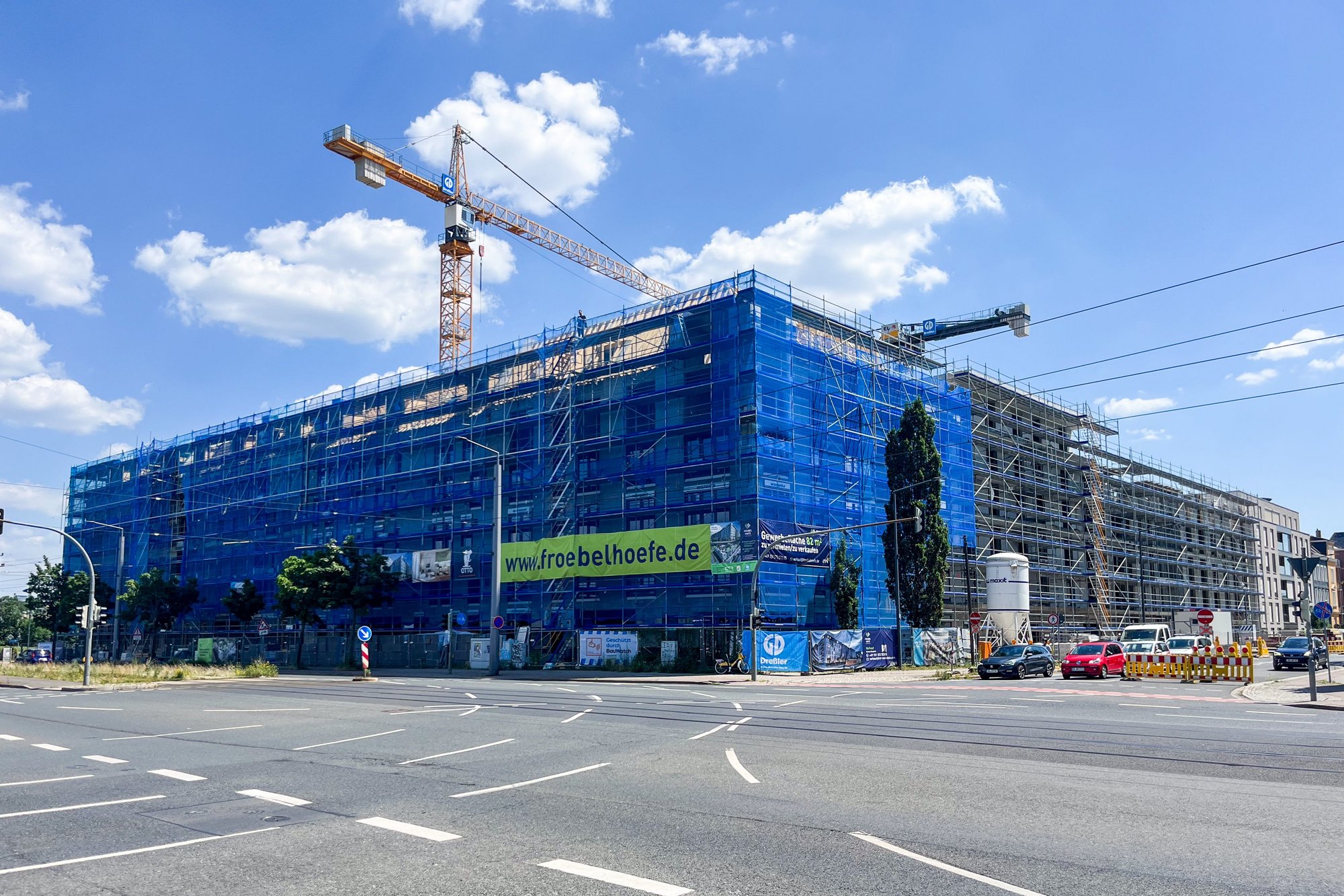 Topping-out ceremony for Fröbelhöfe I in Dresden